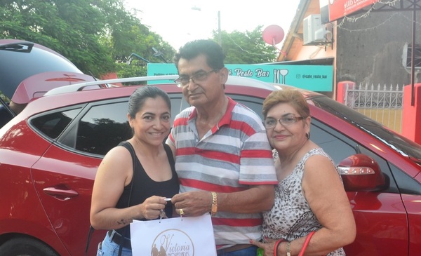 Propietario del Complejo turístico San Agustín, festejó un año más de vida - Noticiero Paraguay