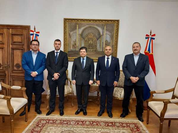 Paraguay puede aprovechar oportunidades comerciales en Gas y el petróleo por su amistad con Azerbaiyán