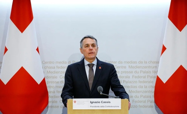 Suiza adoptó las mismas sanciones que la Unión Europea contra Rusia y congela los activos de Putin y de allegados al Kremlin