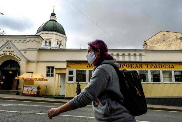 Crónica / Estudiantes paraguayos en Rusia ya sienten en su economía efectos de la guerra