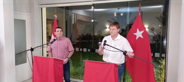 Hugo Velázquez oficializa a Juan Manuel Brunetti como su compañero de fórmula