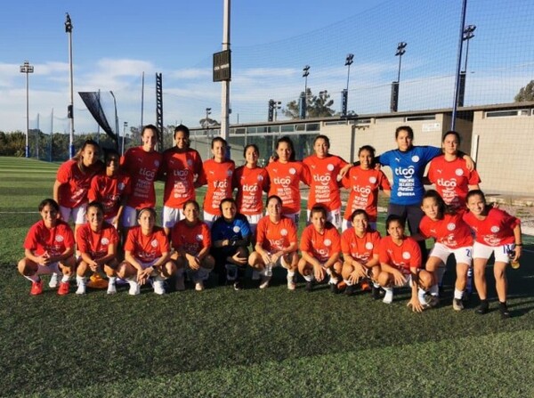 Con la mente puesta en el debut ante Bolivia - APF
