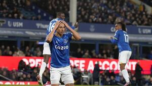 Los árbitros piden perdón al Everton por un error del VAR