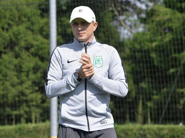 Atención Olimpia: Atlético Nacional destituyó al entrenador - Olimpia - ABC Color