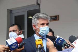 Crónica / Giuzzio se presenta en la Fiscalía tras su denuncia contra HC
