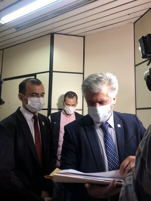 Giuzzio se presenta a declarar y apunta su artillería contra Sarah Cartes | OnLivePy