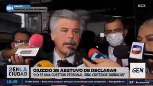 Crónica / “Arranca la carrera como caballo y termina como burro”, he'i abogado de HC por Giuzzio