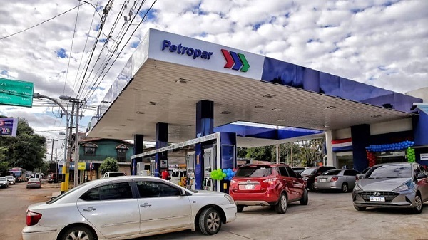 Petropar subirá precios de combustibles el jueves