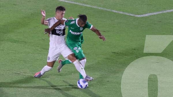 Crónica / La hinchada “verdolaga” no dejará dormir al plantel de Olimpia
