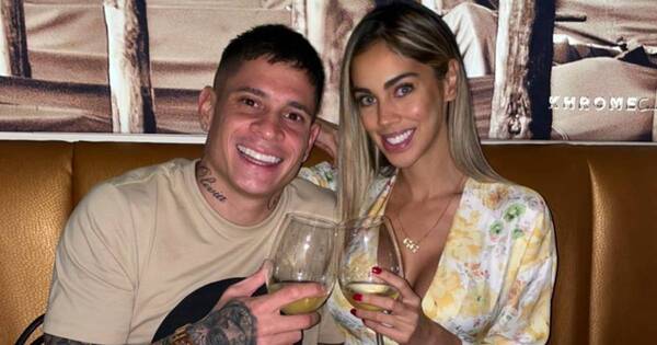 La Nación / ¡Bienvenidos los 30! Juan Iturbe celebra la vida de su esposa Guadalupe González