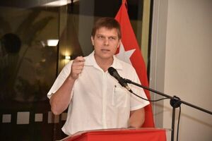 Brunetti asegura que renunciará como ministro tras dejar «en orden» el MEC
