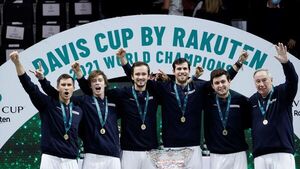 La ITF expulsa a Rusia y Bielorrusia de la Copa Davis y de la BJK Cup