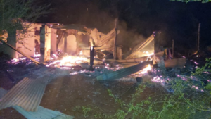 Caaguazú: Una vivienda se incendia por la caída de un rayo