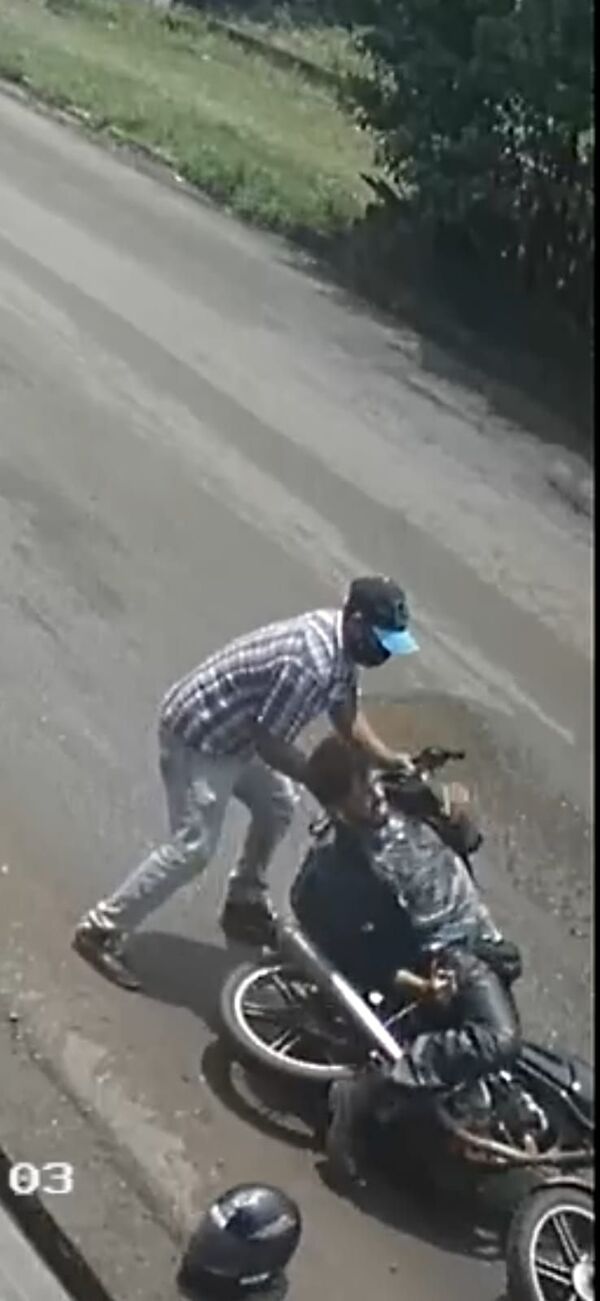 Motochorros balean a cobrador en Luque - Nacionales - ABC Color