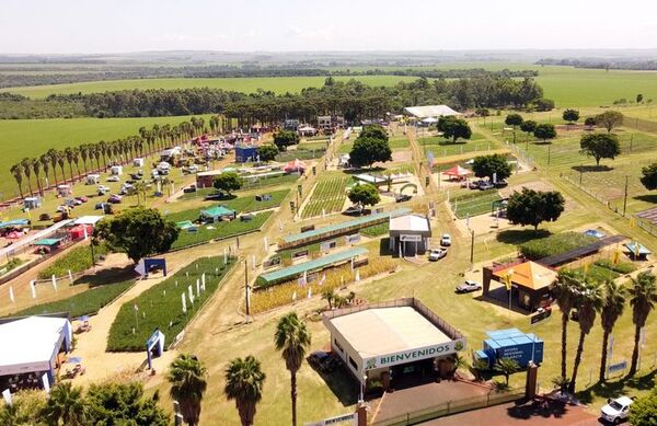 Agroshow Copronar mostró tecnología para el desarrollo - Nacionales - ABC Color