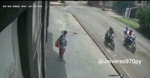 Balean a joven delivery en Luque