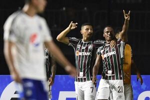 Fluminense avanza y espera por Olimpia o Atlético Nacional