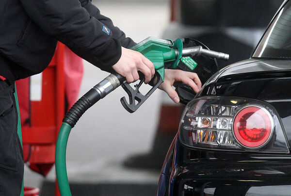 Combustibles mantendrán precio durante marzo, aseguran | Radio Regional 660 AM