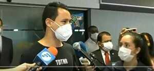 Llegó a Paraguay pelotero que huyó de Ucrania