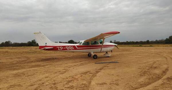 La Nación / Grupo tipo comando intentó robarse una avioneta en el aeropuerto de Filadelfia