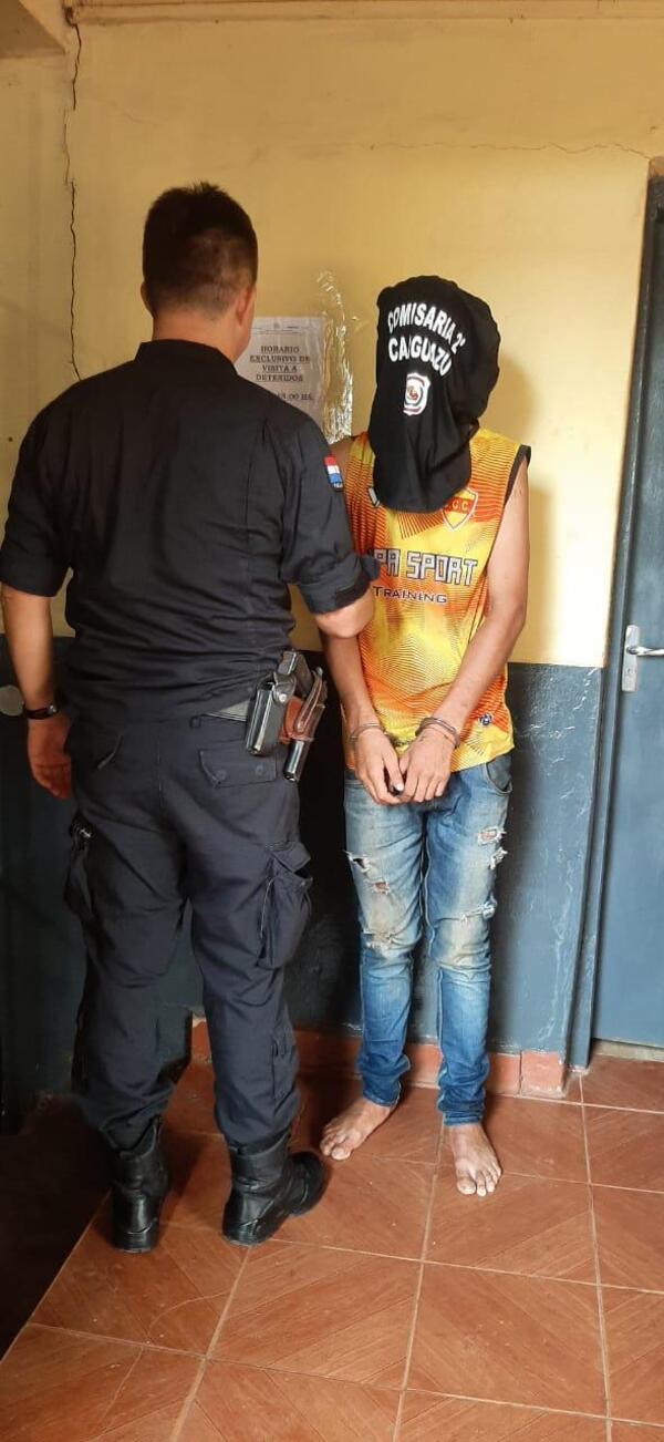 Joven fue detenido tras robar un celular en Caaguazú – Prensa 5