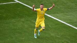 El ucraniano Yarmolenko arremete contra el silencio de los futbolistas rusos