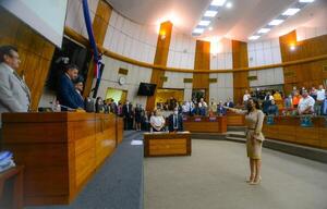 En reemplazo de Ozorio, Guadalupe Aveiro asume como nueva diputada