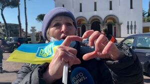Los italianos donan productos de primera necesidad a los ucranianos