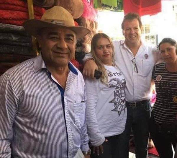 Concejal Rosalino Velázquez también ya abandonó al