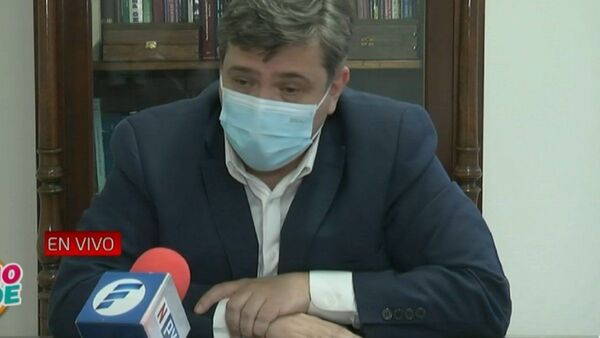 Fiscalía convoca a periodista tras divulgación de narcoaudios