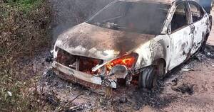 La Nación / Ypané: hallan vehículo incendiado y restos de una persona en su interior