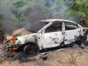 Ypané: Buscarán identificar cuerpo hallado en vehículo incendiado - Nacionales - ABC Color