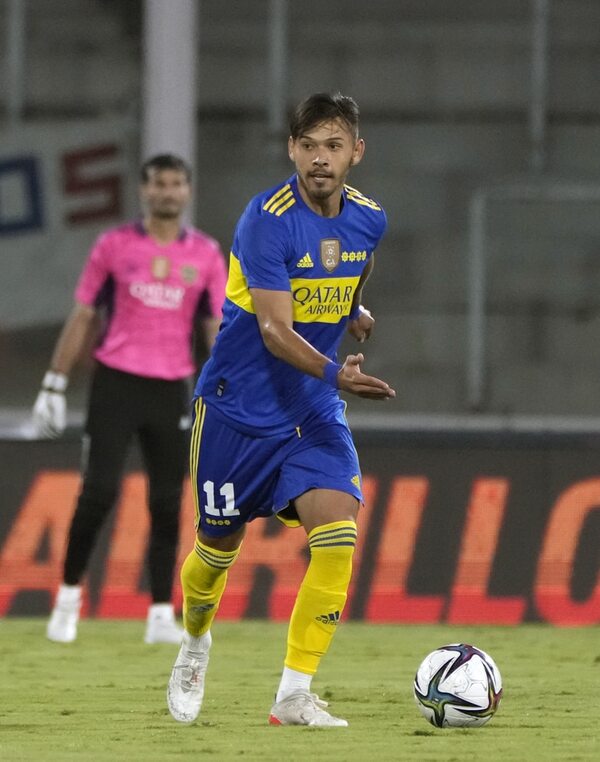 Óscar Romero deslumbra en su debut con Boca - Fútbol - ABC Color