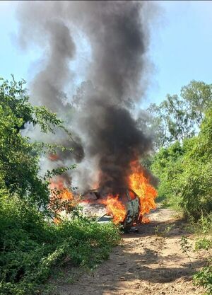 Aún hay pocos datos en torno a restos encontrados en vehículo incendiado - Nacionales - ABC Color