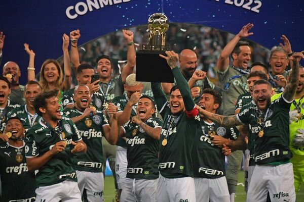 Gustavo Gómez levantó otro título: Palmeiras conquistó la Recopa - Fútbol Internacional - ABC Color