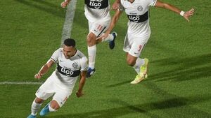 Olimpia busca culminar su tarea en Medellín