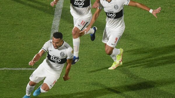 Olimpia busca culminar su tarea en Medellín