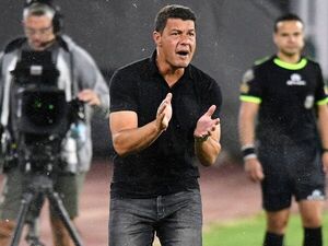 ¿Qué dijo Battaglia por el debut de Óscar Romero? - Fútbol Internacional - ABC Color