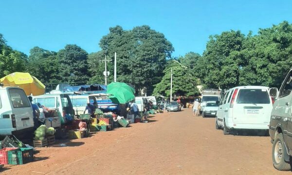 Indigente hiere a joven en el mercado de CDE
