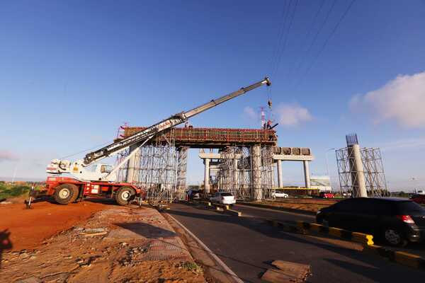 Puente Héroes del Chaco: inició hormigonado de la base para atirantado de la Costanera Norte - .::Agencia IP::.
