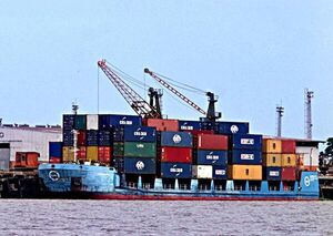 Dinamismo económico y mayores controles a importaciones permiten recaudación récord para Aduanas