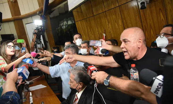 Diputados cambia de timón con elección de nuevo presidente - OviedoPress