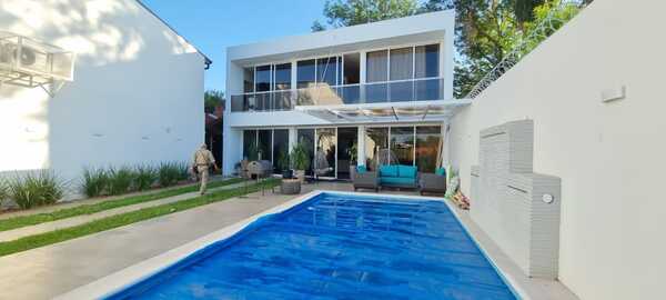 A ultranza Py: Allanan vivienda de la hermana del pastor prófugo