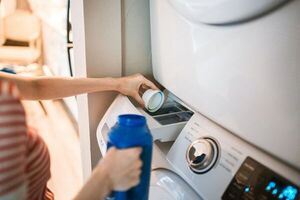 Cuatro trucos con bicarbonato de sodio para mantener la ropa con un olor súper fresco