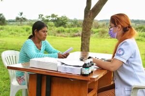 Llevan asistencia médica a comunidad indígena - ABC en el Este - ABC Color