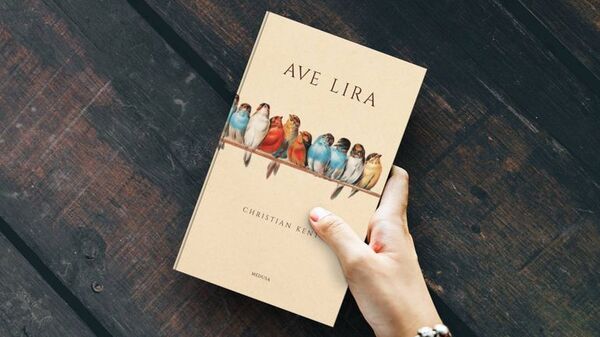 Christian Kent invita a descubrir el universo de su obra “Ave lira” - Literatura - ABC Color