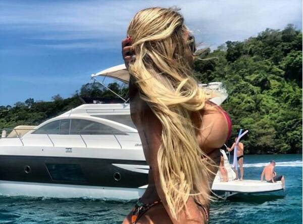 Crónica / [GALERIA] ¿Quién es la yiyi con quien Churín no cumplió en la "canchita"?