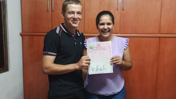 La emotiva historia de amor entre un menonita y una paraguaya
