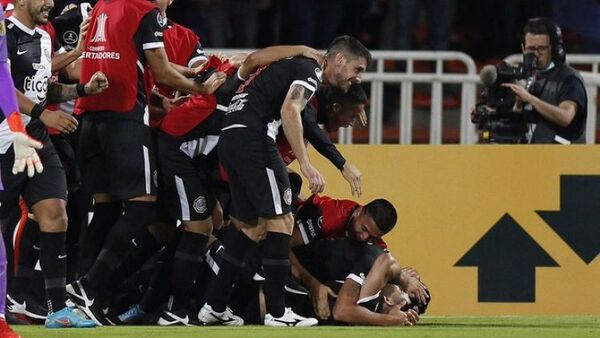 Olimpia y otra noche heroica en Copa Libertadores