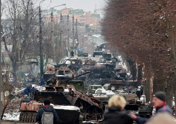 Ucrania y Rusia acuerdan un alto al fuego temporal para evacuar civiles